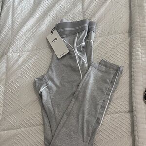 ALO Yoga Women's Shimmering Silver Leggings